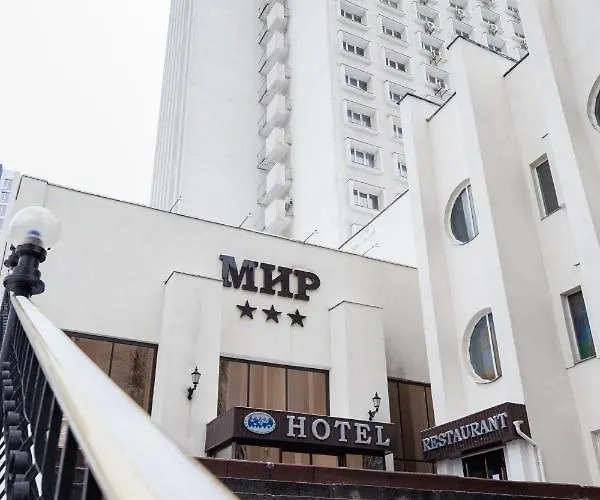Hotel Mir
